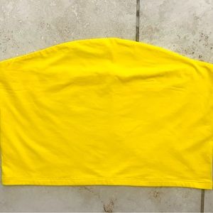 NWT-Yellow Top Top Women’s